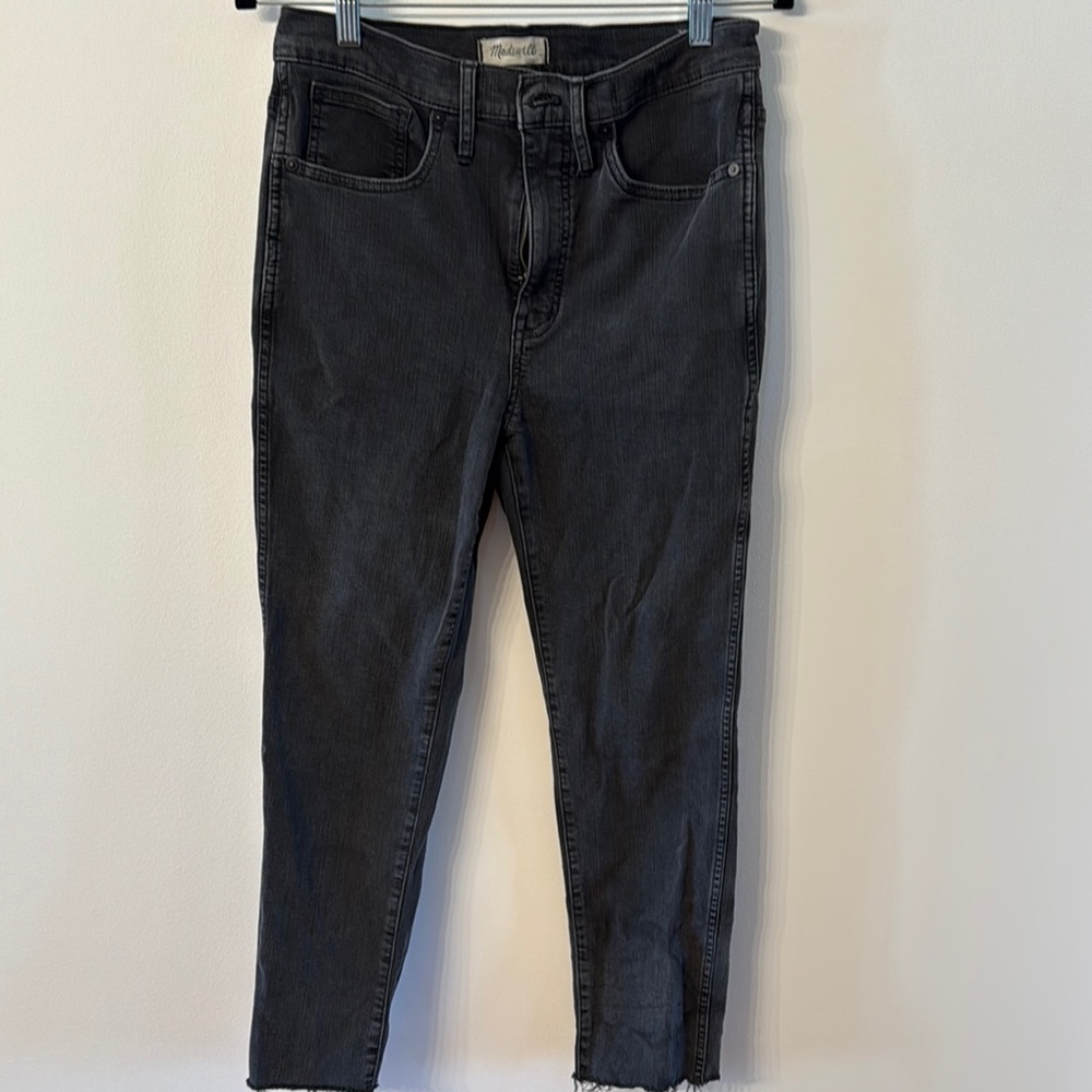 Madewell Black Skinny Jeans with Tapered Leg